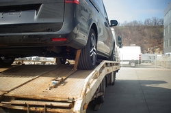 Car being impounded Car being impounded